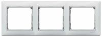 Рамка 3 поста  белая 774453 Legrand Valena